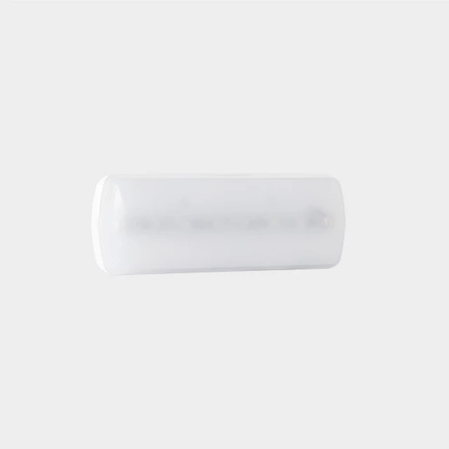Luminária de emergência autónoma Sagelux Evolution, solução versátil de encastrar ou superfície disponível na Mateli.